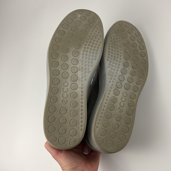 ECCO | Soft 7 Classic Low Size 11 Mens 006972 Gray Black Leather Casual Sneakers - Picture 9 of 11